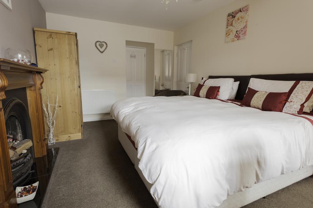 The White Swan Inn Lowick  Zimmer foto